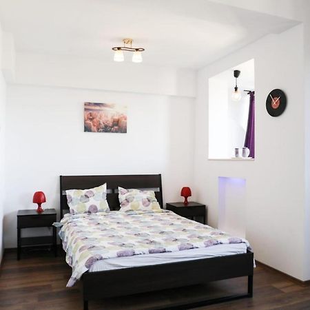 Ultracentral Cozy Apartment Near Old Town Бухарест Экстерьер фото